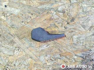 захватный крюк капота Audi Q7 4M 2019, 4M0823661