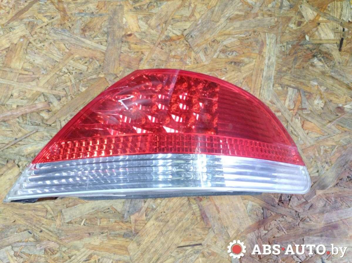 фонарь задний правый BMW 7 серия E65/E66/E67 2004, 4.4 л., бензин, АКПП, седан, 155514 - фото №1