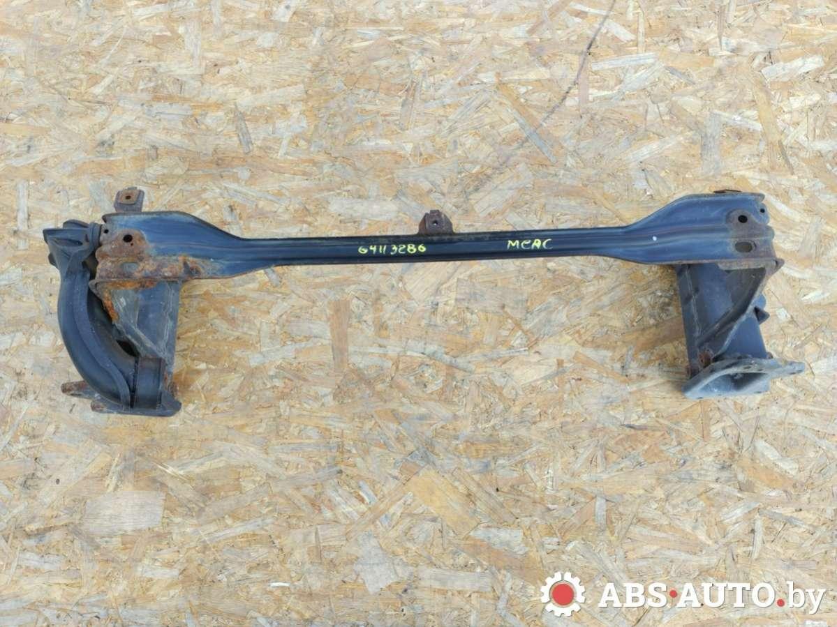 передняя панель крепления облицовки (телевизор) Mercedes-Benz S W221 5 поколение (2005-2009) 2006, 3.0 л., дизель, АКПП - фото №1