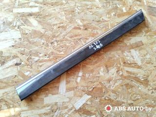 молдинг двери задней левой Mercedes-Benz C-Класс W203/S203/CL203 2002, 2036905162, A2036905162