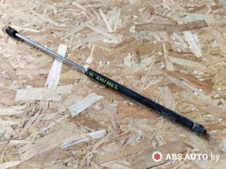 амортизатор крышки багажника (3-5 двери) Volkswagen Golf 3 поколение 1997, 95389591