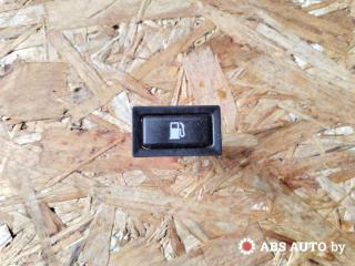 кнопка открытия лючка топливного бака Toyota Avensis 2 поколение (T250) 2005, 156795