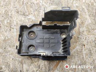 полка аккумулятора Renault Laguna 2 поколение [рестайлинг] 2005, 1.8 л., бензин, МКПП, универсал, 8200183327