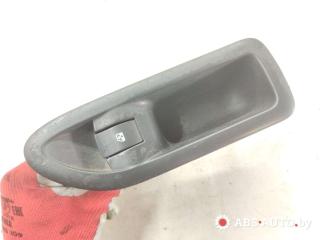 кнопка стеклоподъемника двери задней правой Renault Laguna 2 поколение [рестайлинг] 2005, 1.8 л., бензин, МКПП, универсал, 8200016014