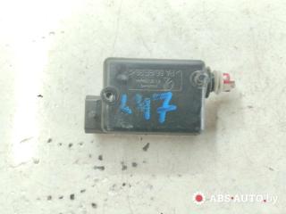 активатор замка багажника Renault Kangoo 1 поколение 2003, 1.5 л., дизель, МКПП