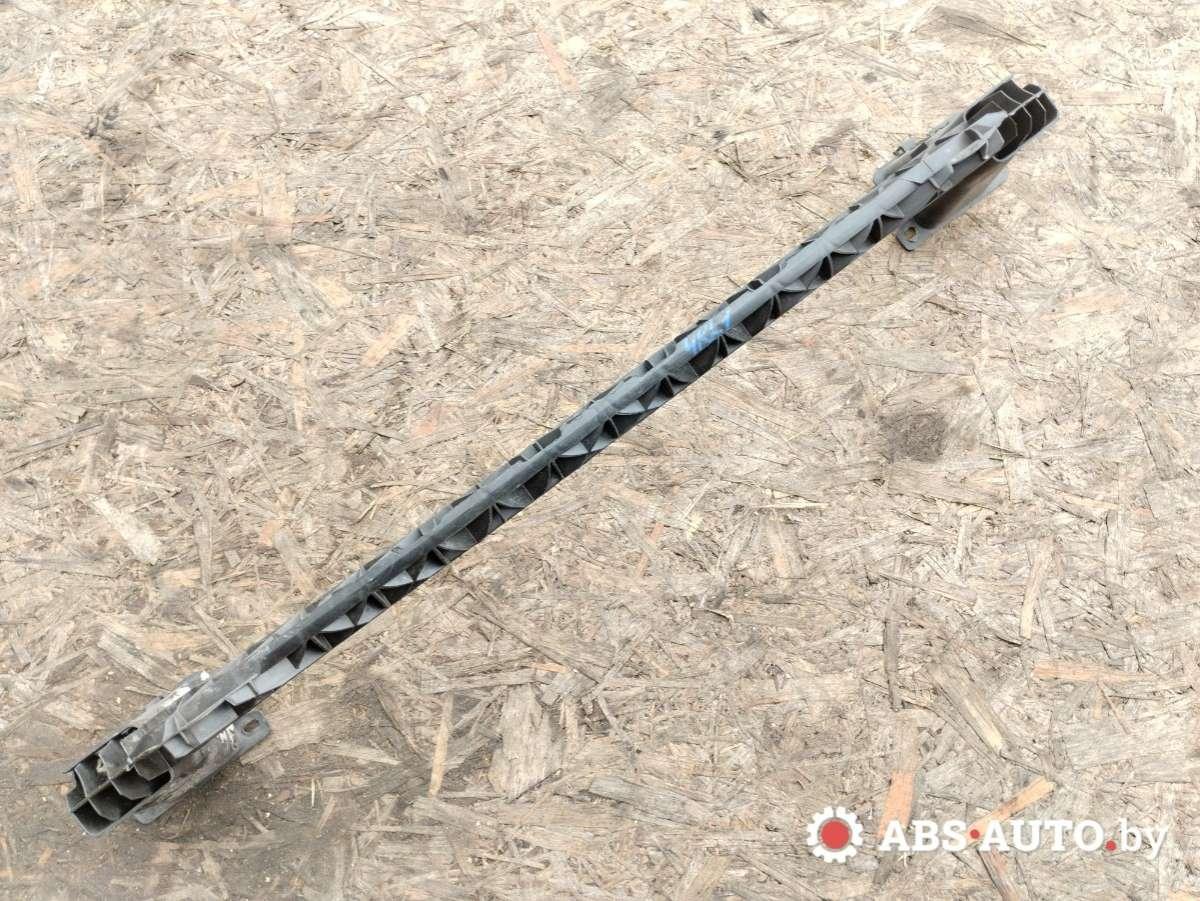 усилитель бампера переднего Peugeot 308 T7 2008, 1.4 л., бензин, МКПП, хетчбэк 5 дв., 9674894680, 9674966580, 9687851580 - фото №1