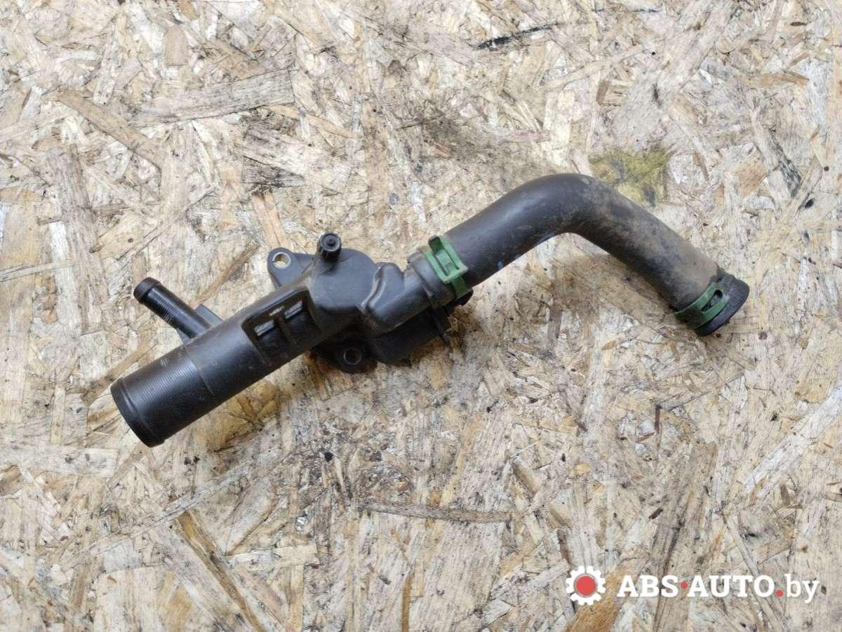 корпус термостата Renault Kangoo 1 поколение 2003, 1.5 л., дизель, МКПП, 8200244402 - фото №1