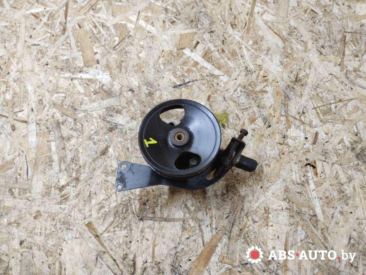 насос гидроусилителя руля Nissan Almera N16 2002, 1.5 л., бензин, МКПП, седан, 7611332111 - фото №1