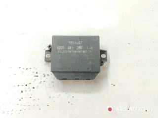 блок управления парктрониками Renault Laguna 2 поколение 2004, 270602F, 8200051286