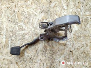 педаль тормоза Toyota RAV4 3 поколение (XA30) [рестайлинг] 2010, 2.2 л., 2AD-FTV, дизель, МКПП, внедорожник 5 дв.