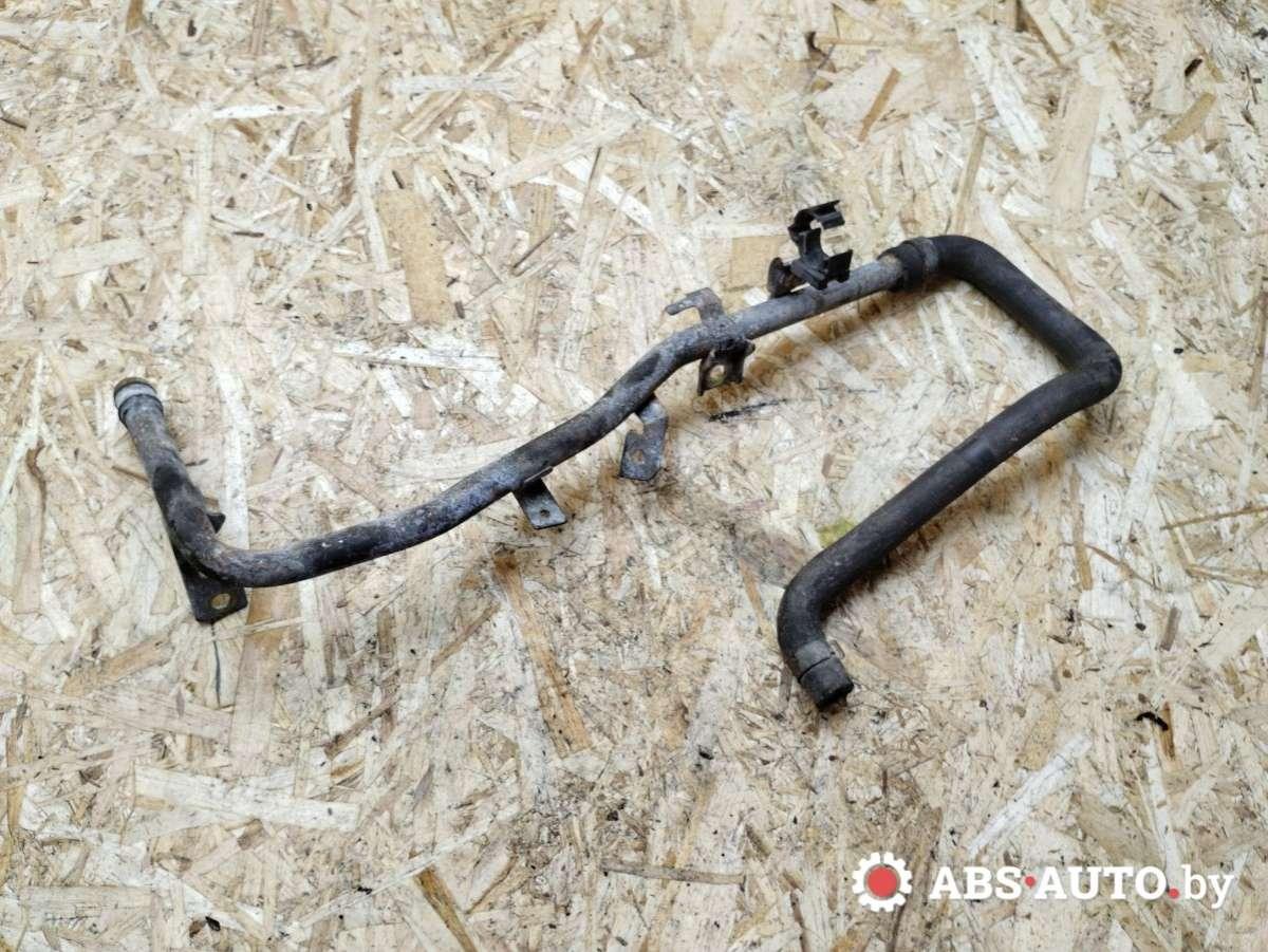 трубка охлаждающей жидкости Nissan Primera P12 2003, 2.2 л., дизель, МКПП, универсал - фото №1