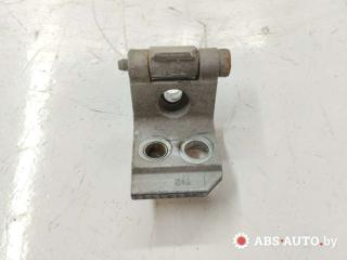 петля двери Peugeot 206 1 поколение [рестайлинг] 2007, 2.0 л., дизель, МКПП, универсал