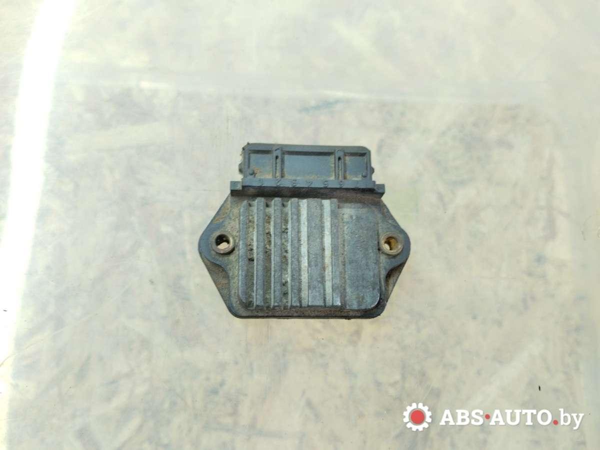 коммутатор зажигания Volkswagen Passat B2 1982, 1.9 л., бензин, универсал - фото №1