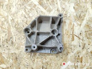 кронштейн компрессора кондиционера Peugeot 307 1 поколение [рестайлинг] 2006, 1.6 л., бензин, МКПП, универсал, 9657137480