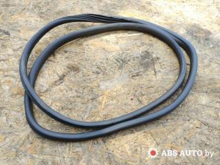 уплотнитель двери Peugeot 308 T7 2008, 1.4 л., бензин, МКПП, хетчбэк 5 дв.