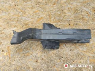 воздуховод (дефлектор) радиатора BMW X5 E53 [рестайлинг] 2005, 3.0 л., дизель, АКПП, внедорожник 5 дв., 51717123353