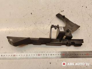 направляющая стекла Renault Scenic 2 поколение [рестайлинг] 2007, МКПП, 8200130628