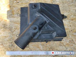 корпус воздушного фильтра Mercedes-Benz Vito W638 2001, 2.2 л., OM 611.980, дизель, МКПП, микроавтобус, A6380902101, A0030947504