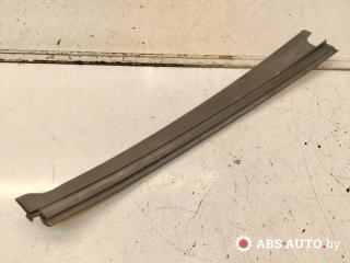 молдинг двери задней левой Peugeot 406 1 поколение [рестайлинг] 2000, 9642350880