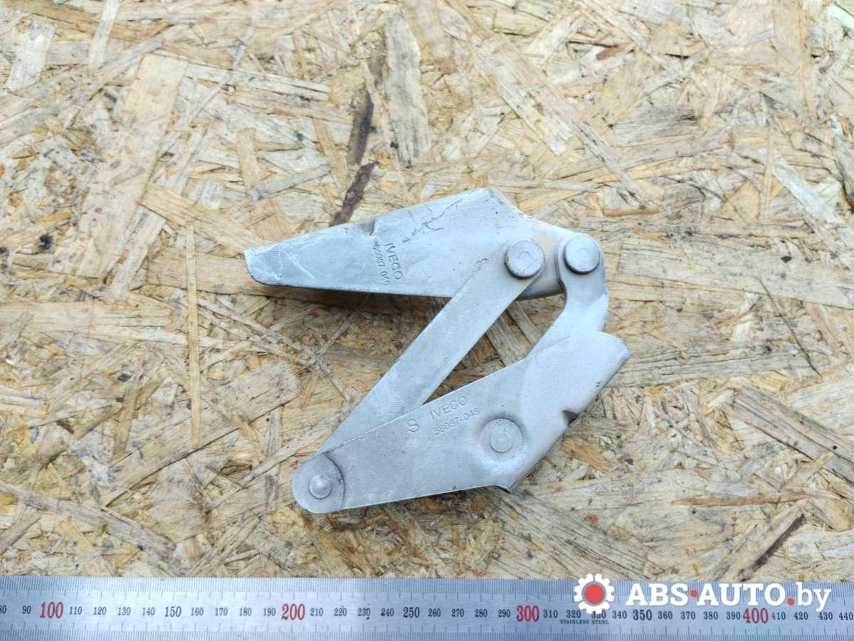 петля капота левая IVECO Daily 4 поколение 2008, 2.3 л., дизель, МКПП, фургон, 56087046 - фото №1