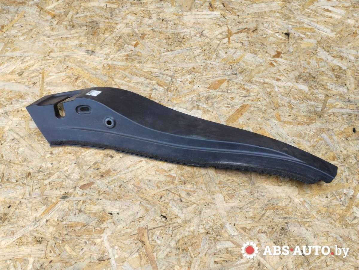 молдинг двери задней правой Lexus IS 2 поколение (XE20) 2007, 2.2 л., дизель, МКПП, 6772153011 - фото №1