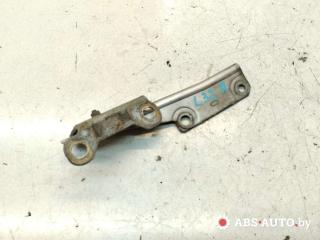 петля капота Volvo V40 1 поколение [рестайлинг] 2002, 1.9 л., дизель, МКПП, универсал