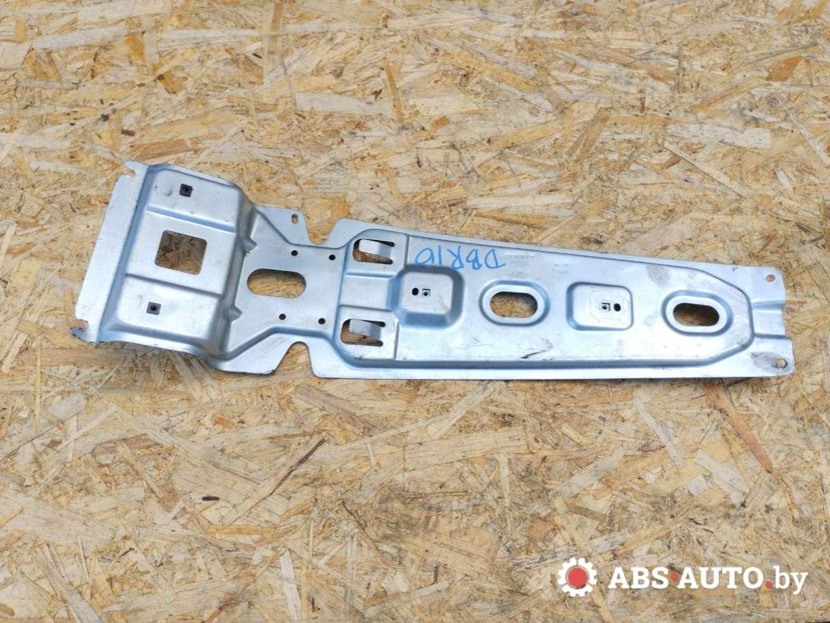 кронштейн (крепление) IVECO Daily 4 поколение 2008, 2.3 л., дизель, МКПП, фургон, 350852K - фото №1