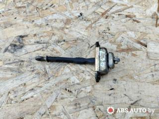 ограничитель открывания двери Mitsubishi Carisma 1 поколение [рестайлинг] 2003, 1.9 л., дизель, МКПП, хетчбэк 5 дв.