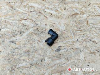 фланец (тройник) системы охлаждения Volkswagen Passat B4 1997, 1.9 л., 1Z, дизель, 37121619