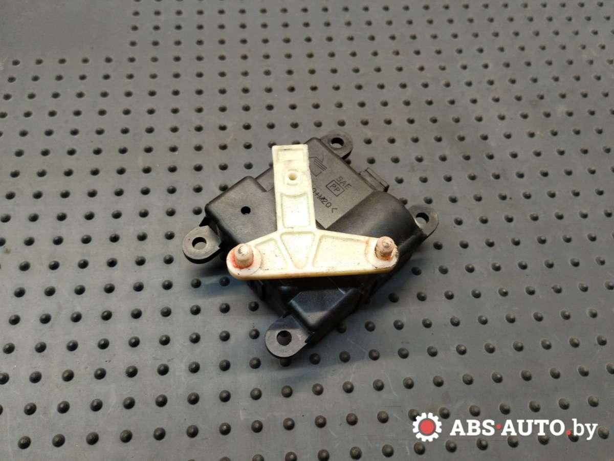 моторчик заслонки печки Nissan Primera P12 2005, 27730AV600, 3T05030820 - фото №1