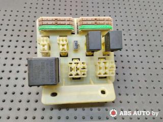 блок предохранителей Volvo V40 1 поколение [рестайлинг] 2002, 1.9 л., дизель, МКПП, универсал