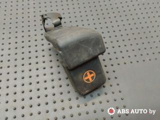 крышка аккумулятора Toyota Avensis 2 поколение (T250) [рестайлинг] 2007, МКПП, 7134340230