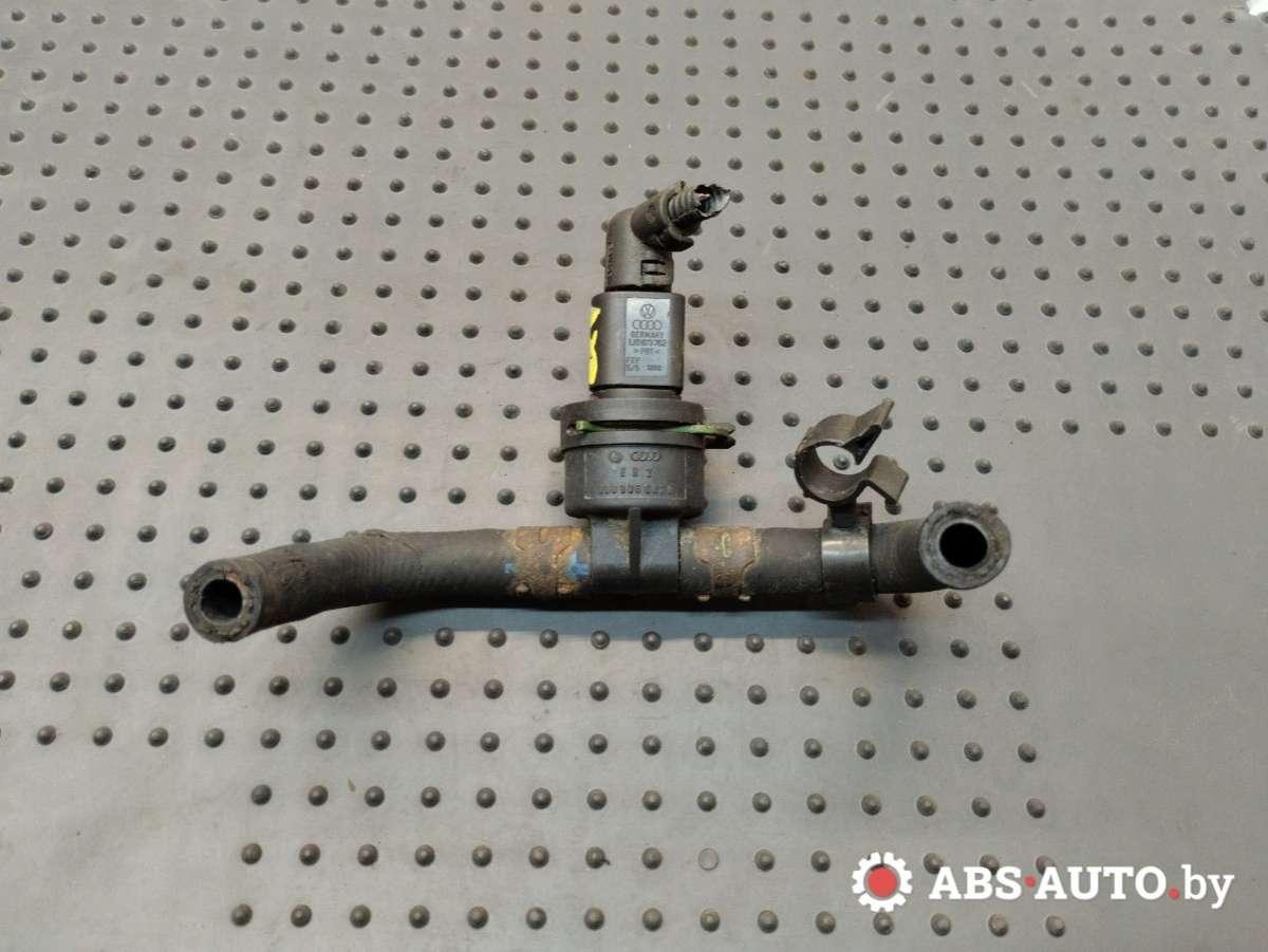 датчик температуры в выпускном коллекторе Volkswagen Golf 4 поколение 2004, 1.9 л., TDi, дизель, 038906081B, 5033378AA, K5033378AA, 038906081A - фото №1