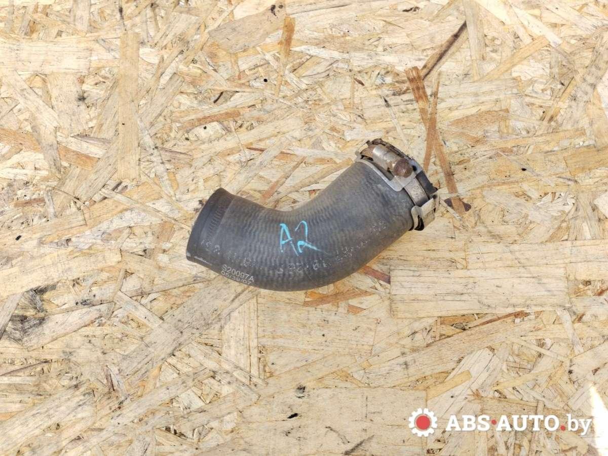 патрубок интеркулера Opel Astra H 2006, 1.6 л., дизель, 55352736VRT - фото №1