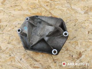 кронштейн компрессора кондиционера Opel Astra H 2006, 1.6 л., дизель, 55210423