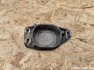 кронштейн двигателя Volkswagen Passat B5 2001, 1.9 л., TDi, дизель, МКПП, 8D0199335C, 8D0199335Q, 8117800114