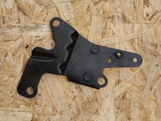 кронштейн (крепление) Volkswagen Passat B5 2001, 1.9 л., TDi, дизель, МКПП, 038129811, 038129811C