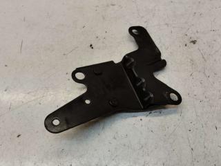 кронштейн (крепление) Volkswagen Passat B5 2001, 1.9 л., TDi, дизель, МКПП, 038129811, 038129811C