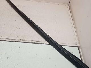 молдинг лобового стекла Mercedes-Benz R-Класс W251 [рестайлинг] 2009, 3.0 л., OM 642.950, дизель, АКПП, минивэн, A2516905062