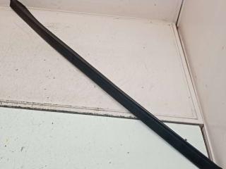 молдинг лобового стекла Mercedes-Benz R-Класс W251 [рестайлинг] 2009, 3.0 л., OM 642.950, дизель, АКПП, минивэн, A2516904962