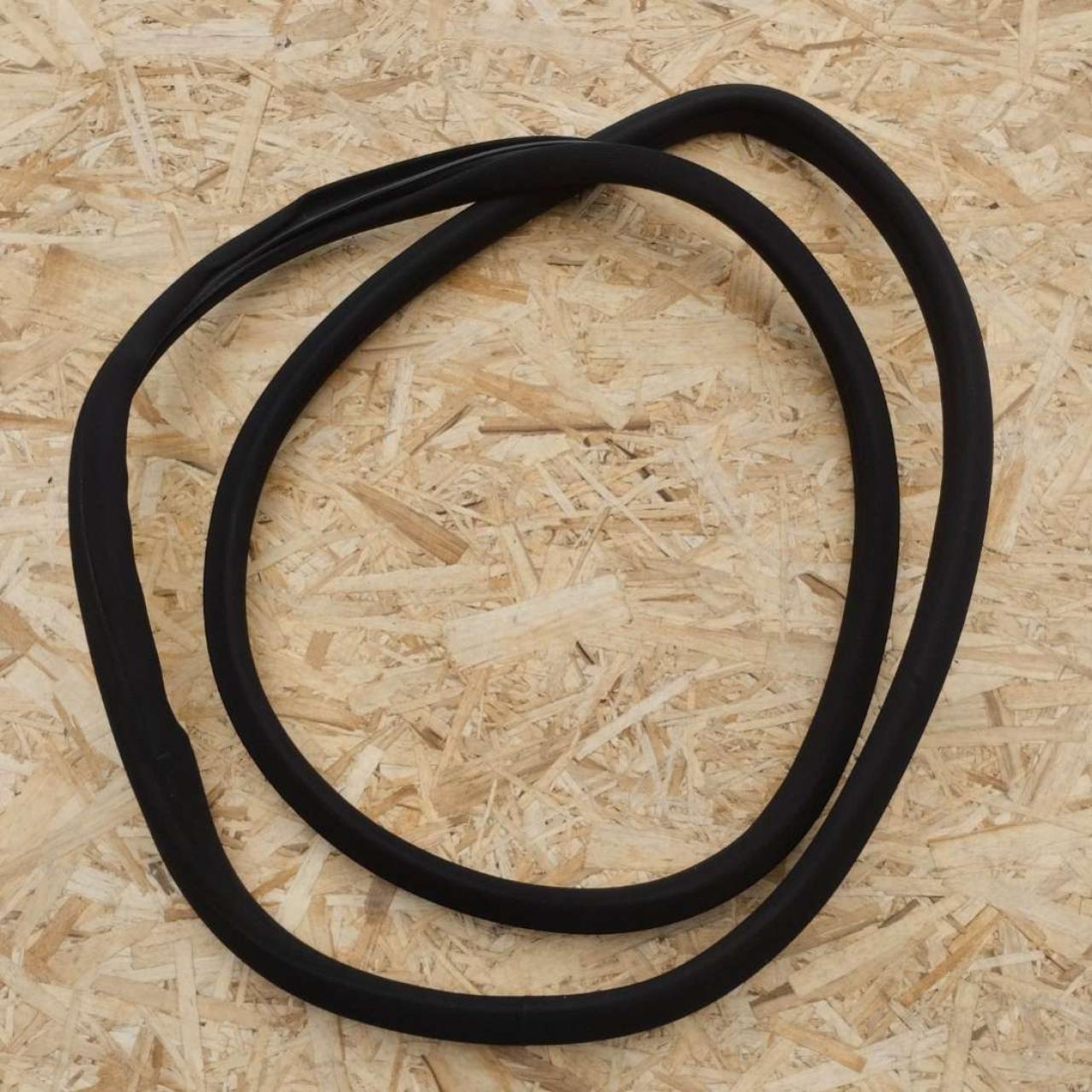 уплотнитель двери Mercedes-Benz S W221 5 поколение (2005-2009) 2006, 3.0 л., дизель, АКПП, A2216970951 - фото №1