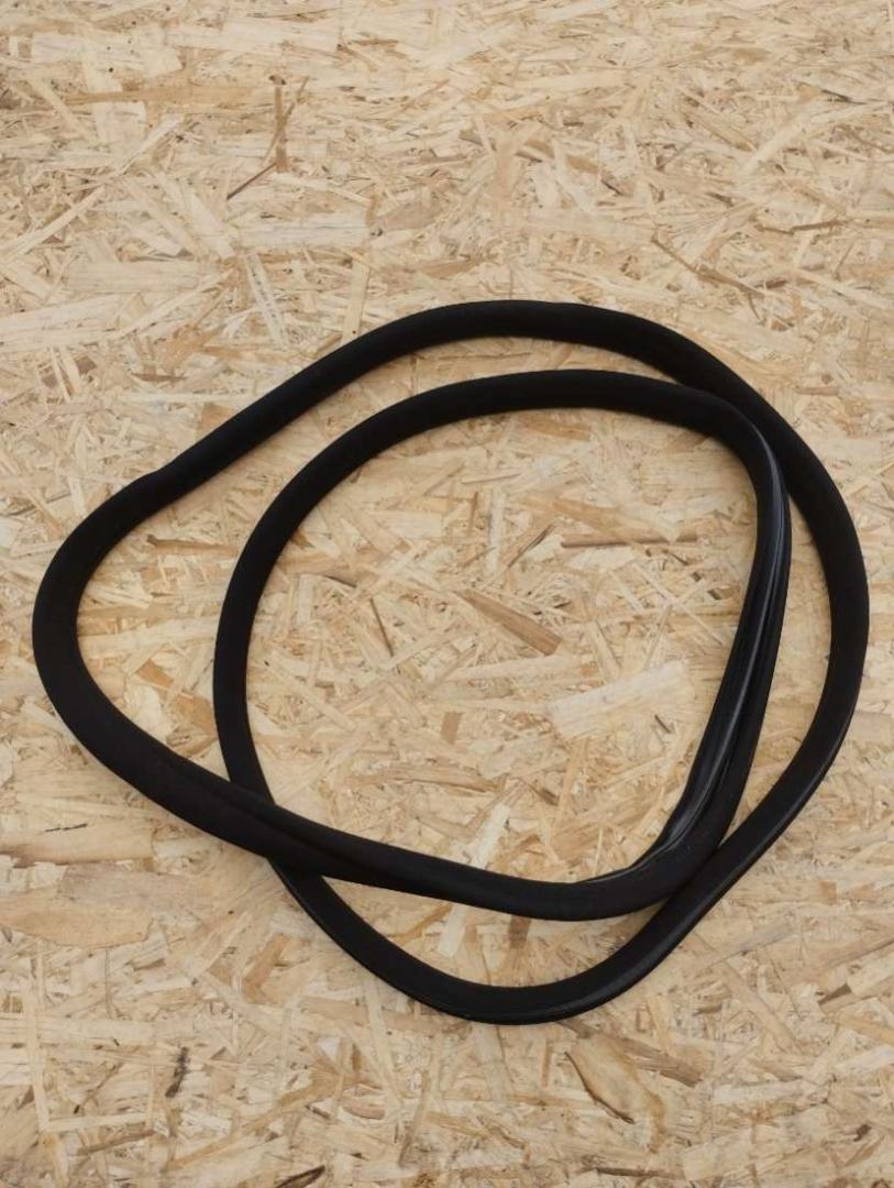 уплотнитель двери Mercedes-Benz S W221 5 поколение (2005-2009) 2006, 3.0 л., дизель, АКПП, A2216970951 - фото №1