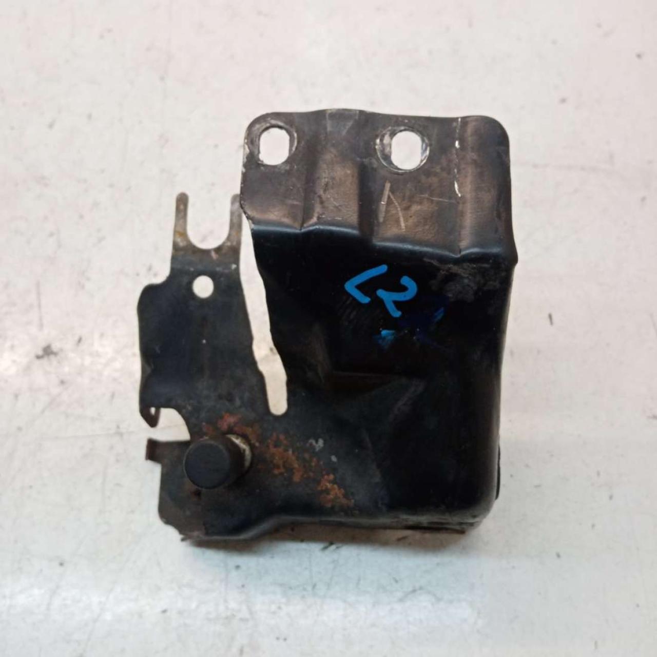 Крепление бампера переднего Mercedes-Benz E-Класс W211/S211 2004, 2.2 л., дизель, универсал - фото №1