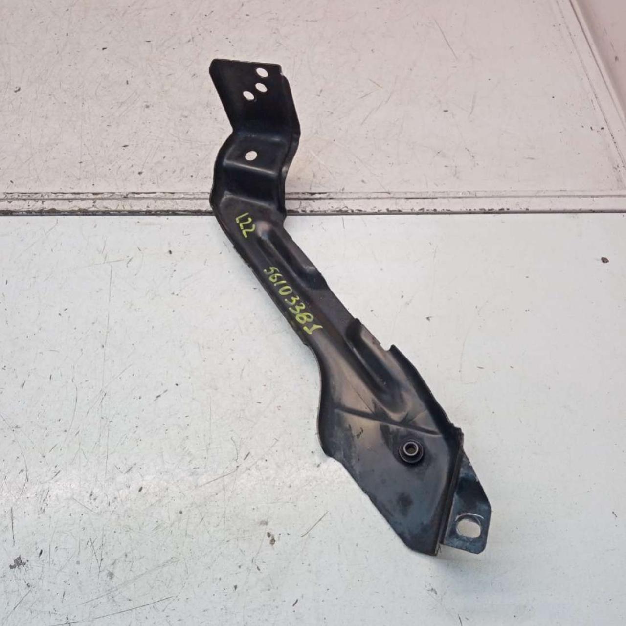 Крепление бампера переднего Mercedes-Benz E-Класс W211/S211 2004, 2.2 л., дизель, универсал - фото №1