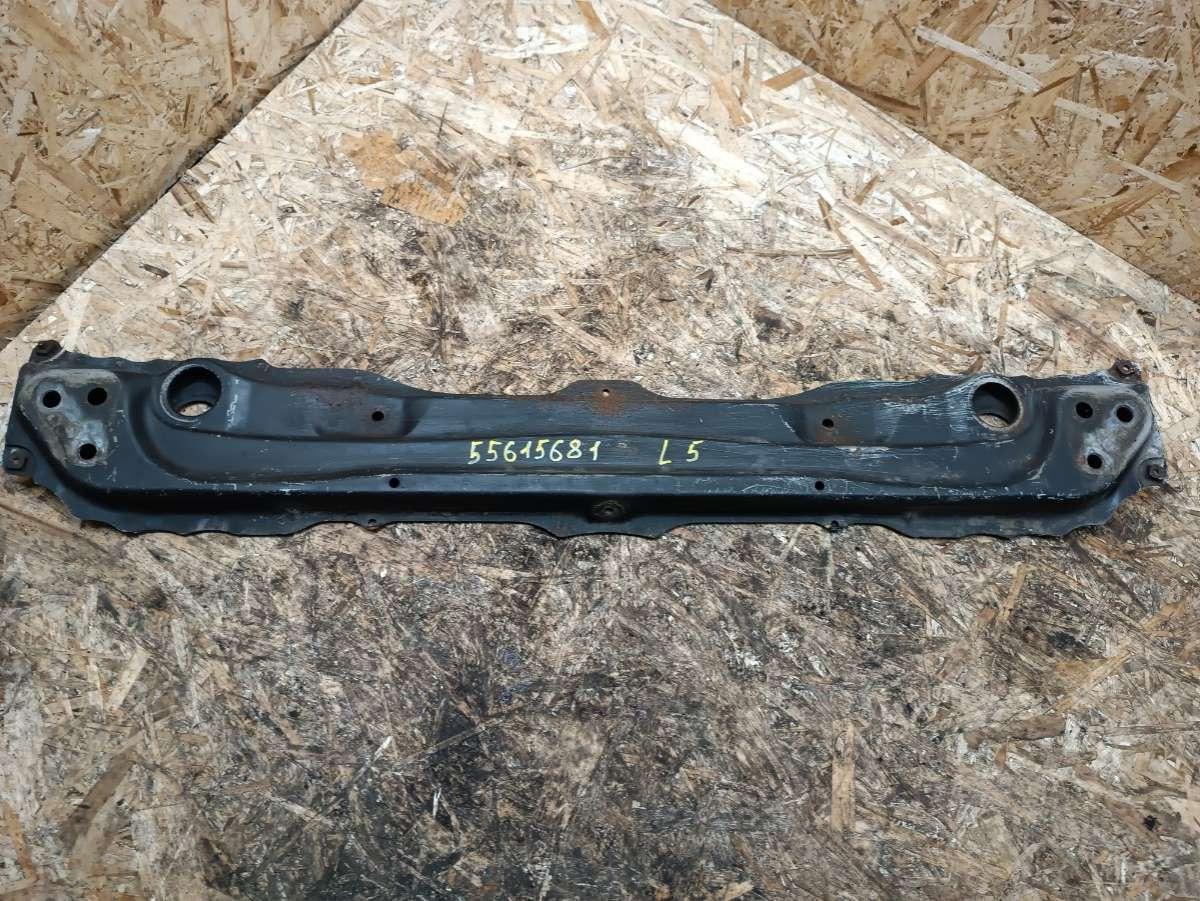 балка под радиатор Lexus IS 2 поколение (XE20) 2007, 2.2 л., дизель, МКПП - фото №1