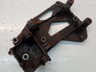 кронштейн генератора Peugeot 806 1 поколение [рестайлинг] 2001, 2.0 л., i, бензин