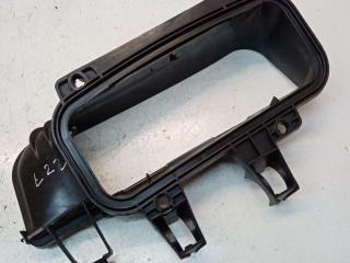 воздухозаборник Mercedes-Benz E-Класс W211/S211 2004, 2.2 л., дизель, универсал, 2118300044