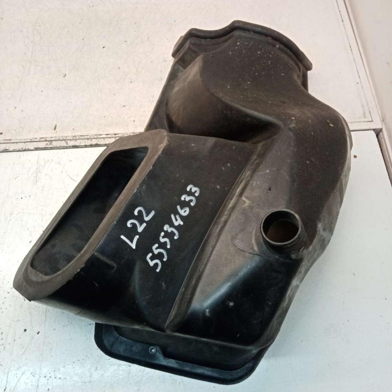 воздуховод печки Mercedes-Benz Vito W638 2001, 2.2 л., OM 611.980, дизель, МКПП, микроавтобус, A6388310105 - фото №1