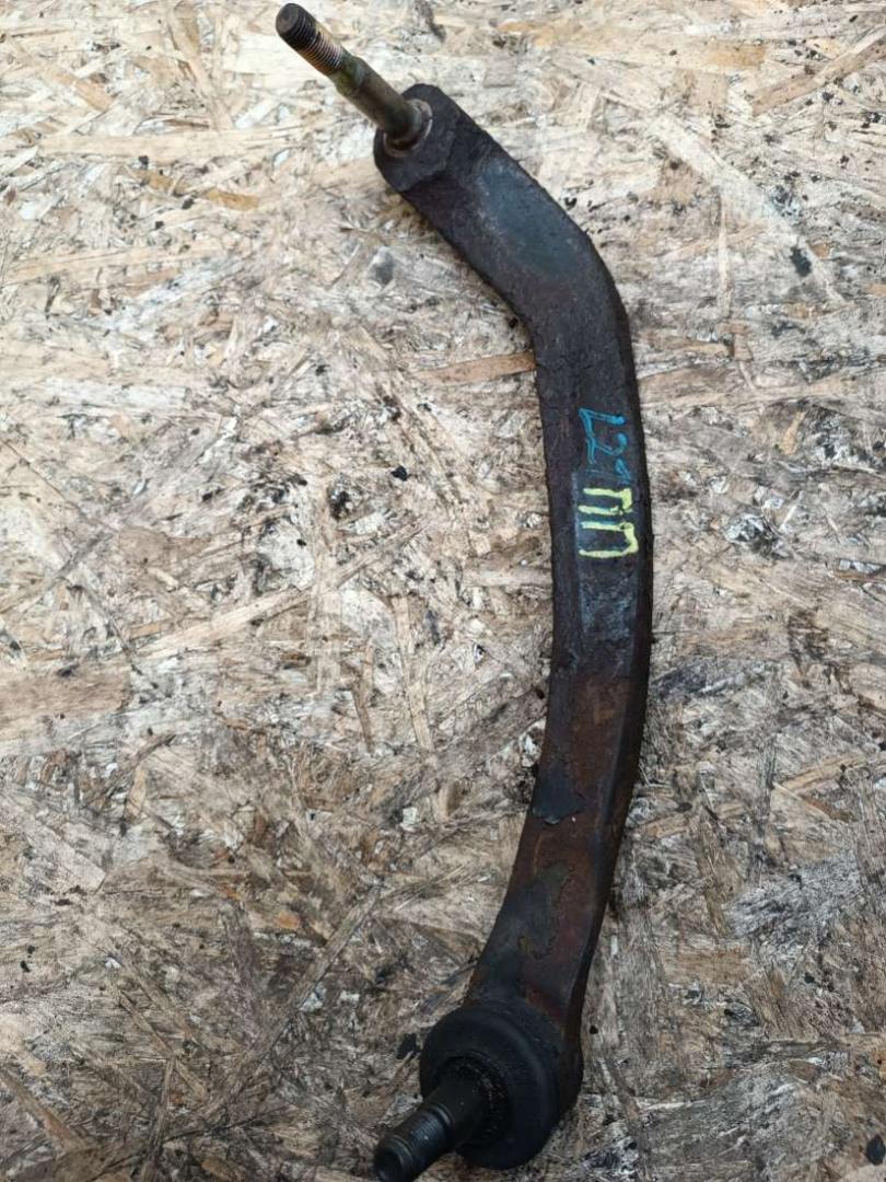 рычаг передний правый Nissan Primera P12 2004, 2.2 л., дизель, МКПП, универсал - фото №1