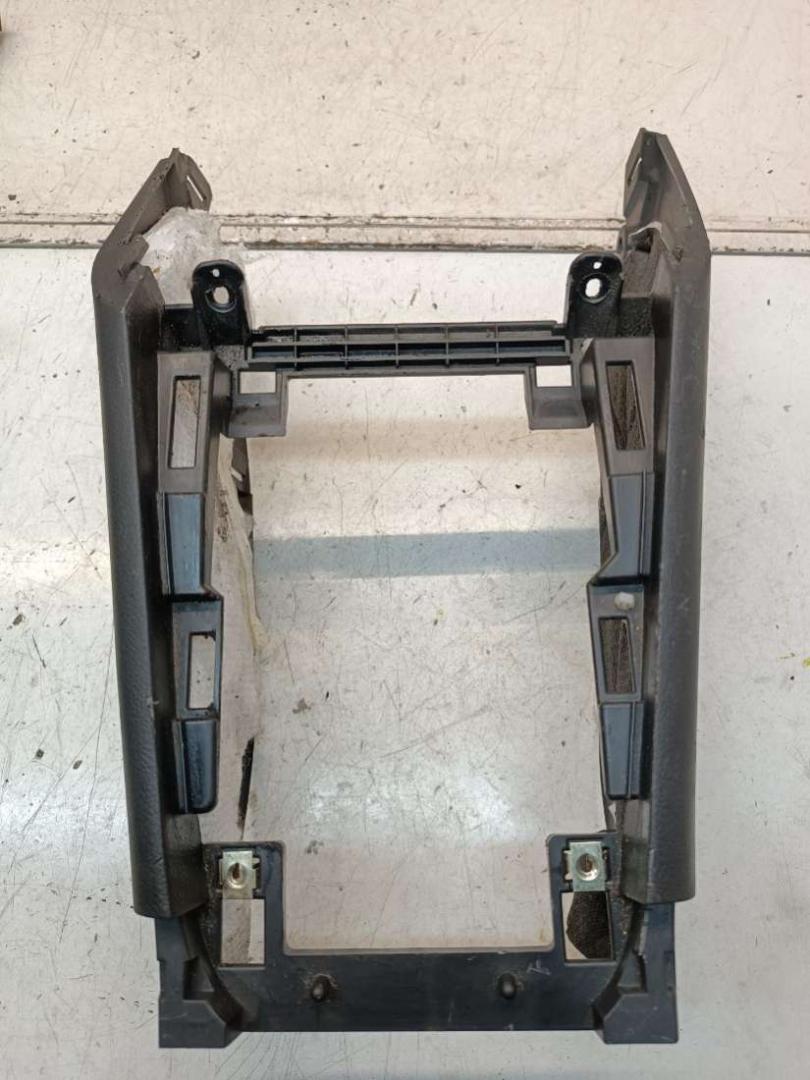 рамка обрамление кулисы Nissan Primera P12 2004, 2.2 л., дизель, МКПП, универсал, 96910AV600 - фото №1